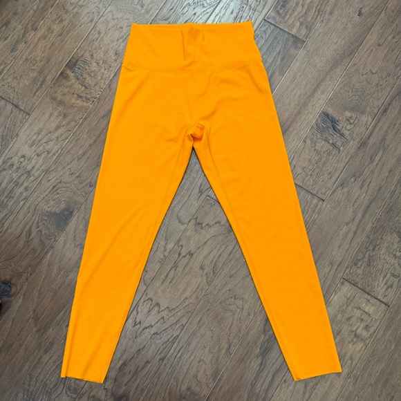 Aerie Offline Bright Orange Neon Leggings size large - Picture 4 of 4